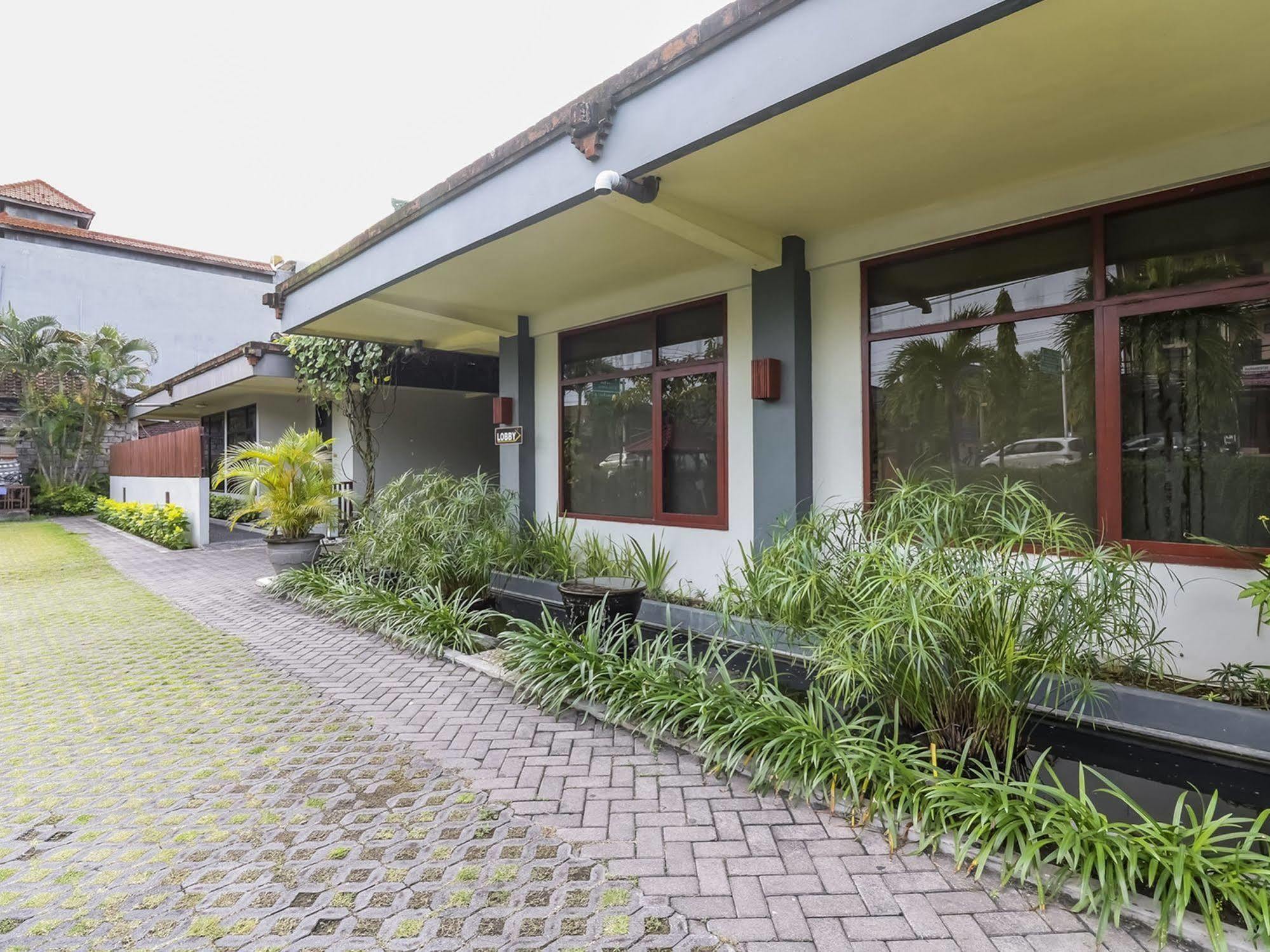 Pesanggaran The Yani Hotel Bali מראה חיצוני תמונה