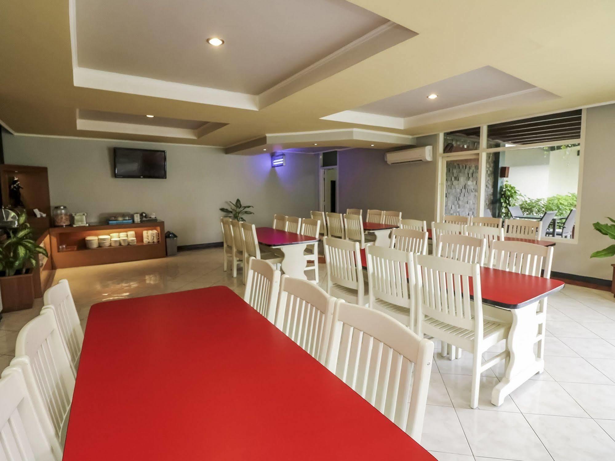 Pesanggaran The Yani Hotel Bali מראה חיצוני תמונה